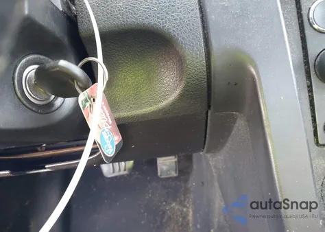 2009 Ford Mustang V6/V6 Premium from USA, damaged, VIN 1ZVHT80N995136919